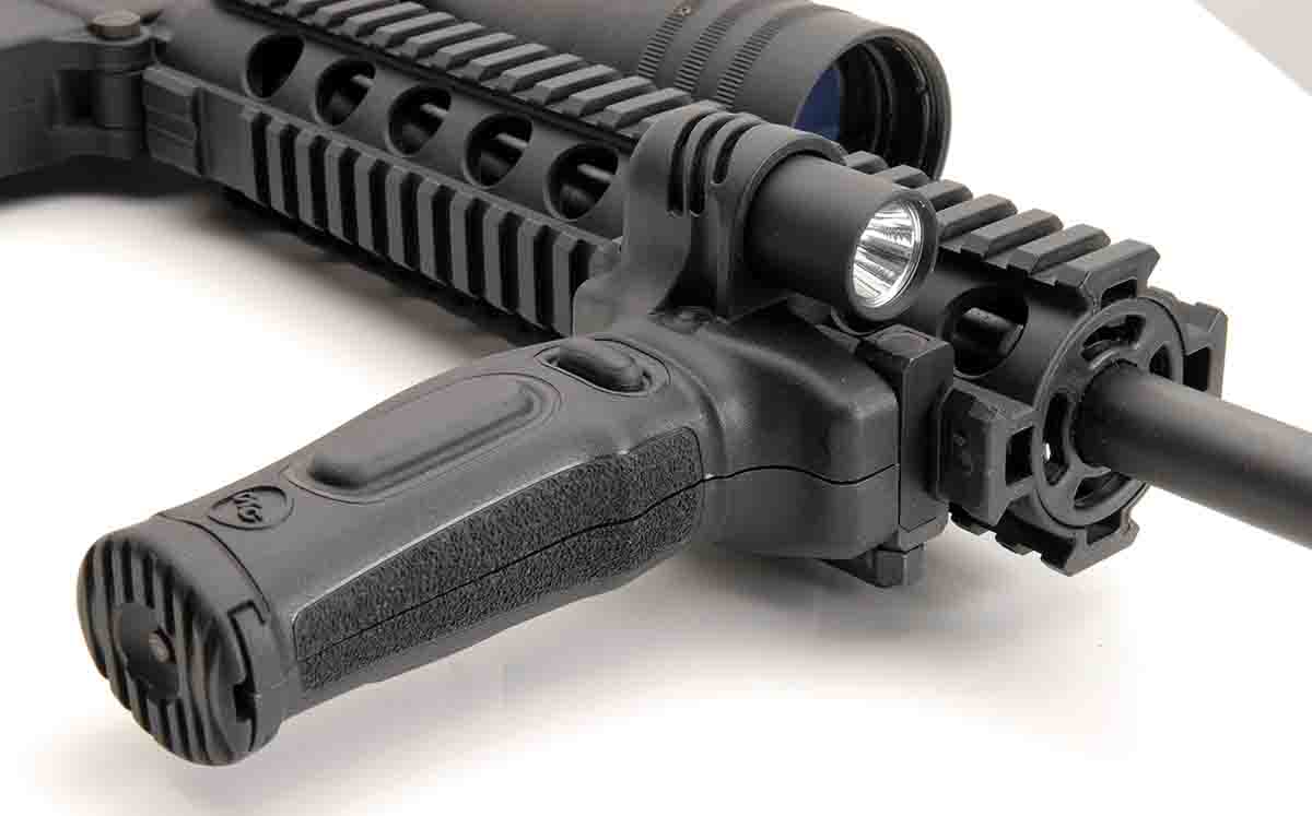 A Crimson Trace MVF-15 combination light/laser foregrip was used for indoor, low-light shooting.